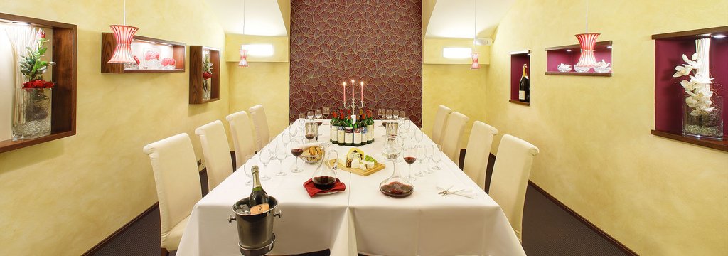 Salonek Triton Restaurantu - ideln msto pro Vae oslavy.